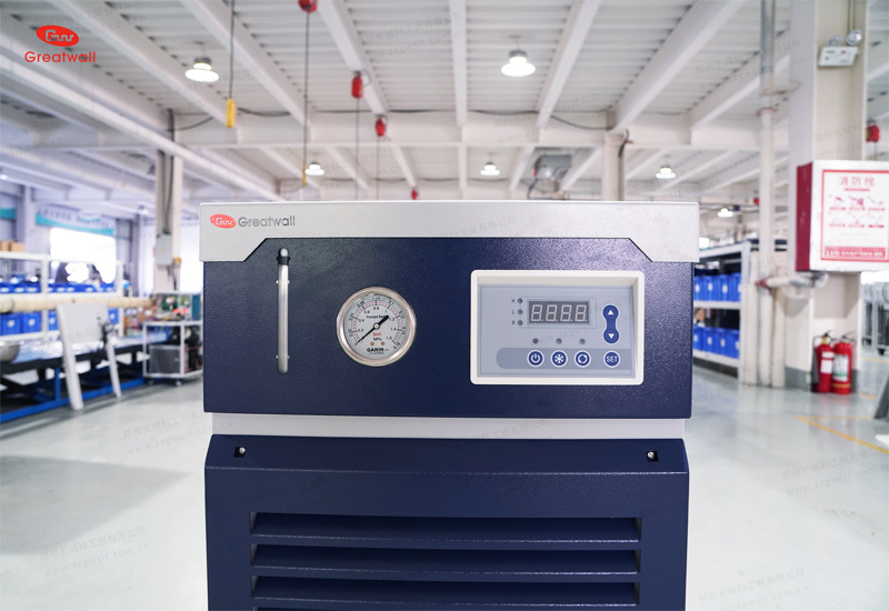 循環(huán)冷卻器操作面板 循環(huán)冷卻器操作面板